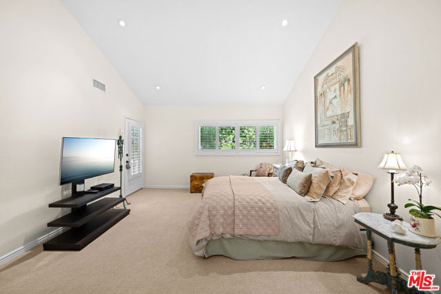 Drew Fenton | 1622 Palisades Drive Pacific Palisades CA | MLS: 7276479 Drew Fenton | 1622 Palisades Drive Pacific Palisades CA | MLS: 7276479