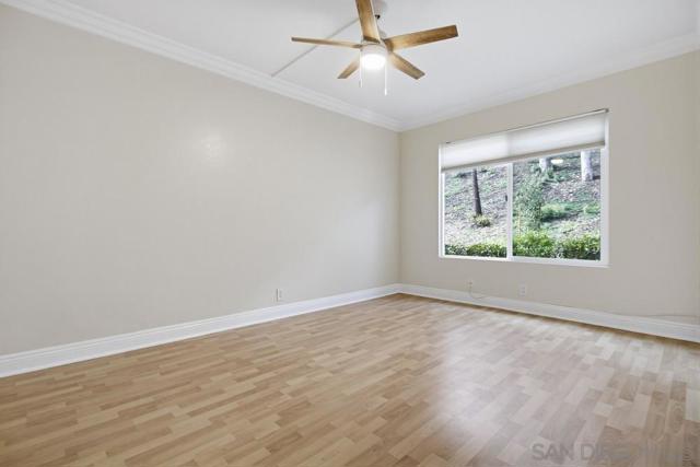 4060 Rosenda Ct, San Diego CA: https://media.crmls.org/mediaz/c7074479-85cd-42bc-a6f9-0f4143a37177.jpg