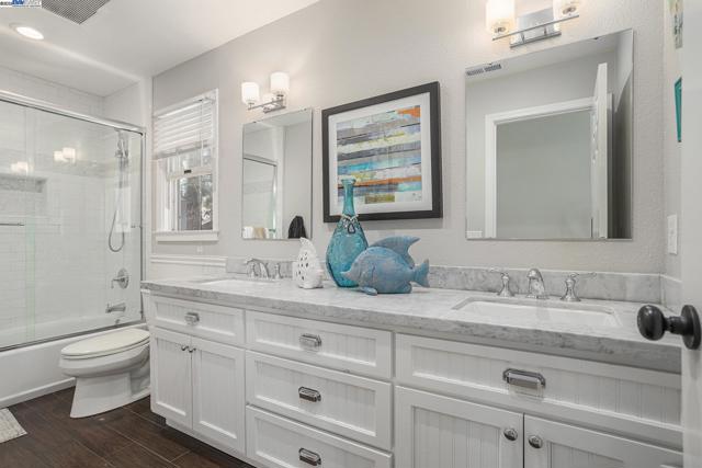 3868 Orion Ct, Pleasanton CA: https://media.crmls.org/mediaz/c7076694-d574-44d1-9ff8-f03dc361c8e7.jpg