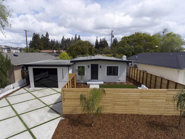Image 58 of 60 For 1313 Kiely Blvd