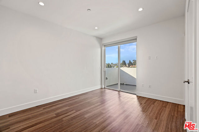 3618 Dunn Drive, Los Angeles CA: https://media.crmls.org/mediaz/c708c809-34a5-40b0-99bd-a5fb6930937e.jpg