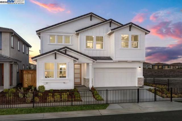 327 E Bobby Glen, Mountain House CA: https://media.crmls.org/mediaz/c708cbac-de8c-4901-b787-cb3a51ad441b.jpg