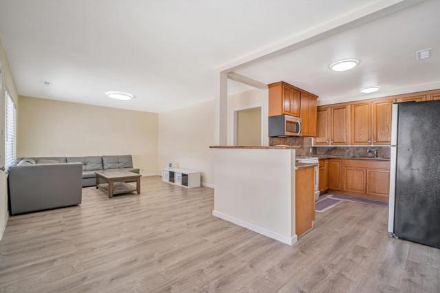 14997 Edgemoor Street, San Leandro CA: https://media.crmls.org/mediaz/c70a3877-a2ad-4271-930c-7b4942cf1bce.jpg