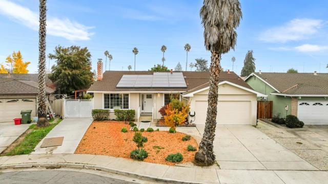 184 Sun Blossom Drive, San Jose CA: https://media.crmls.org/mediaz/c70abf0a-6e8e-45d2-8d13-2f1d72456b02.jpg
