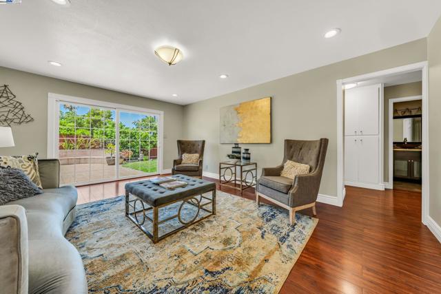 41917 Camino Santa Barbara, Fremont CA: https://media.crmls.org/mediaz/c70b0070-d3f6-43d5-be2b-ba243ea24644.jpg