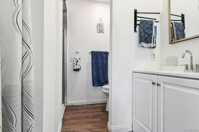 5350 Baltimore Drive, La Mesa CA: https://media.crmls.org/mediaz/c70c926f-e4e9-4506-87e6-932b8dfea306.jpg