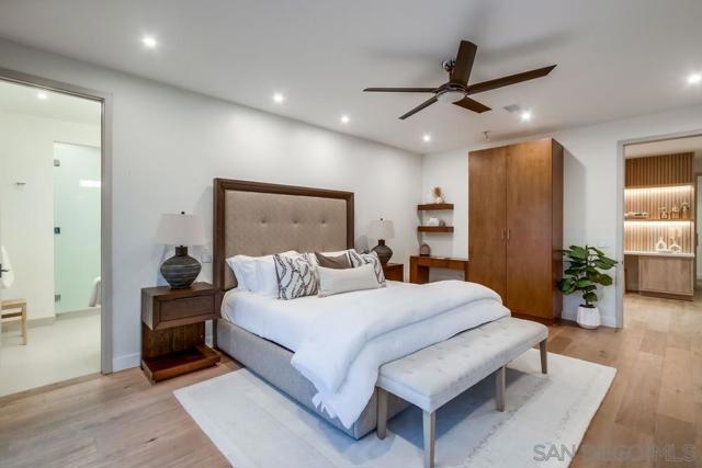 Image 32 of 71 For 5435 Parkview Dr.