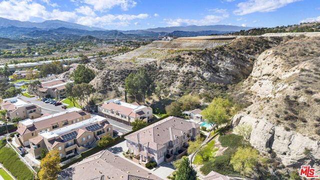 28955 Oak Spring Canyon Road, Canyon Country CA: https://media.crmls.org/mediaz/c70e31c1-1ced-49a5-8850-630cd0e8cd0d.jpg