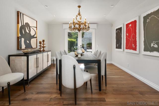 6351 Lago Lindo, Rancho Santa Fe CA: https://media.crmls.org/mediaz/c70e7e2b-0a6a-4ab3-8c8c-dc25d75858e8.jpg