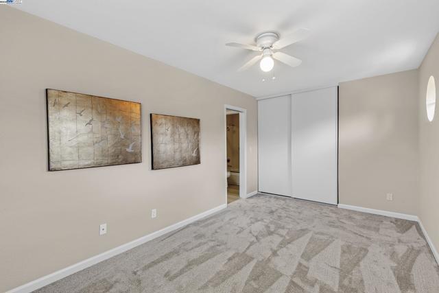 7777 Crossridge Rd, Dublin CA: https://media.crmls.org/mediaz/c7107182-1132-4f61-98df-bae3238776ad.jpg