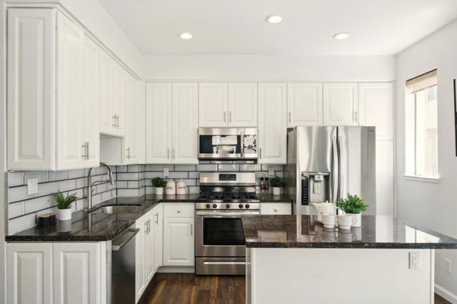 135 Frederick Court, Mountain View CA: https://media.crmls.org/mediaz/c71084e0-4318-4c14-b18d-a5be31685148.jpg