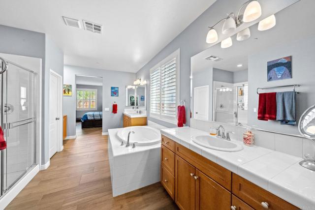 448 Kennedy Court, Escondido CA: https://media.crmls.org/mediaz/c7125949-ac2d-4033-b1d4-677aa1cee0e7.jpg