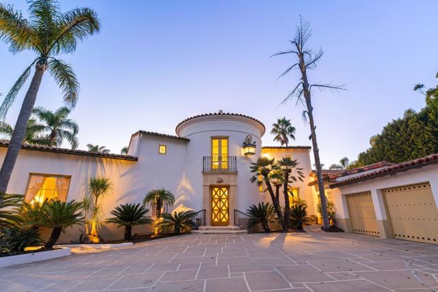 6692 La Jolla Scenic Dr S, La Jolla CA: https://media.crmls.org/mediaz/c712dc05-7b02-4267-bb2d-8f94c7eabaa6.jpg