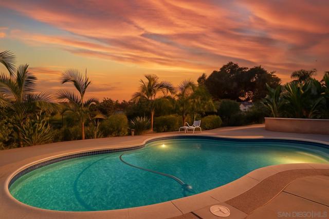 732 Hamilton Lane, Fallbrook CA: https://media.crmls.org/mediaz/c712e8a0-7480-455e-9641-4be0a3bcd2b9.jpg