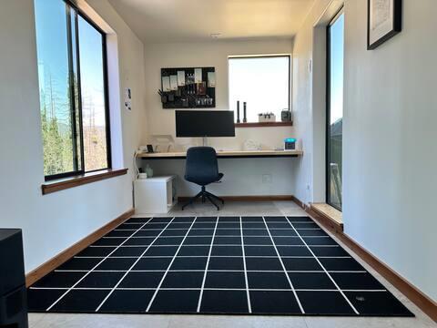 518 Container Way, Boulder Creek CA: https://media.crmls.org/mediaz/c7134844-94ae-4df9-8efe-7e28a805066d.jpg