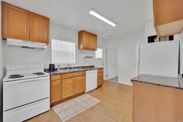 Detail Gallery Image 34 of 60 For 9015 9017 Campo Rd, Spring Valley,  CA 91977 - 6 Beds | 4 Baths