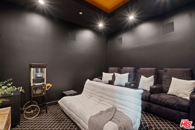 816 N Stanley Avenue, Los Angeles CA: https://media.crmls.org/mediaz/c714eae7-4c26-47f3-b757-2fb9cfdd67e5.jpg