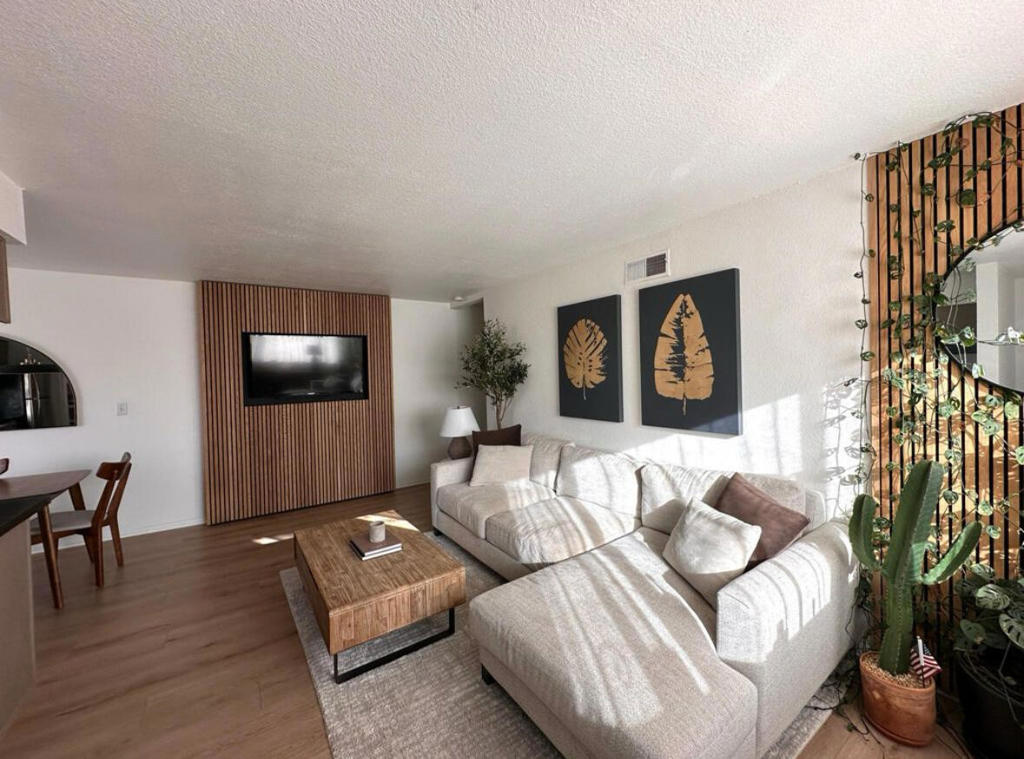 72603 Edgehill Drive #4