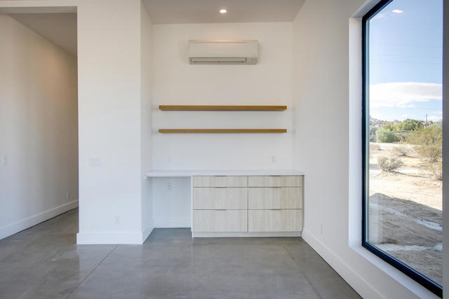 66050 Cottonwood Drive, Joshua Tree CA: https://media.crmls.org/mediaz/c7197d3d-ea18-40cc-a9ac-20184035a6a6.jpg