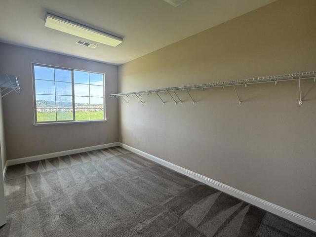 7862 Ridgeline Place, Dublin CA: https://media.crmls.org/mediaz/c7198913-a8c5-496a-b6c7-9eebafbe07e8.jpg