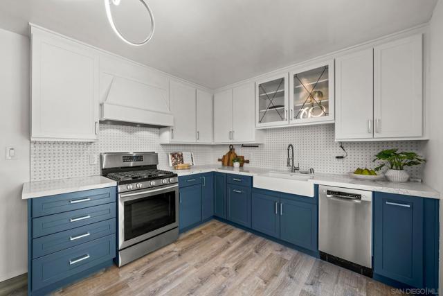 1133 11th Street, Imperial Beach CA: https://media.crmls.org/mediaz/c71a0784-7b33-4d8b-98ce-895b1df4e786.jpg