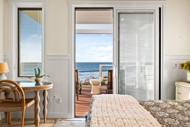 Detail Gallery Image 19 of 60 For 1615 Ocean Front St, San Diego,  CA 92107 - 2 Beds | 2 Baths