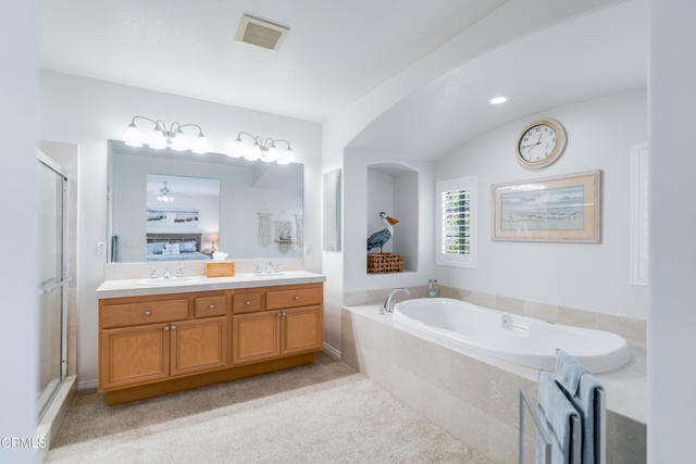 Detail Gallery Image 24 of 41 For 4330 Waterside Ln, Oxnard,  CA 93035 - 3 Beds | 2/1 Baths