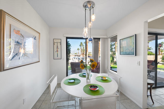 72520 Sandstone Lane, Palm Desert, CA 92260
