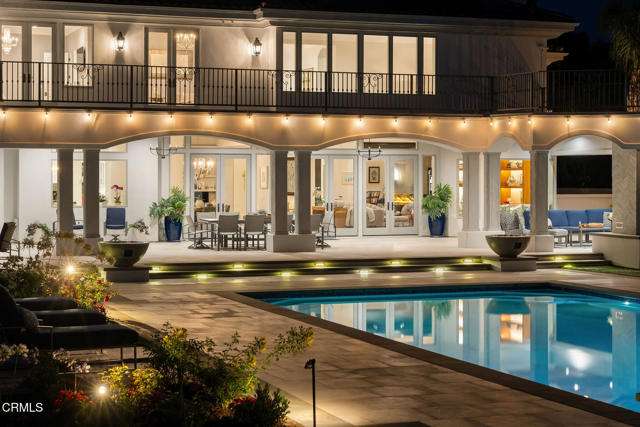 1069 Corte Barroso, Camarillo CA: https://media.crmls.org/mediaz/c71e425e-f05a-4eb0-9752-245291fa8243.jpg