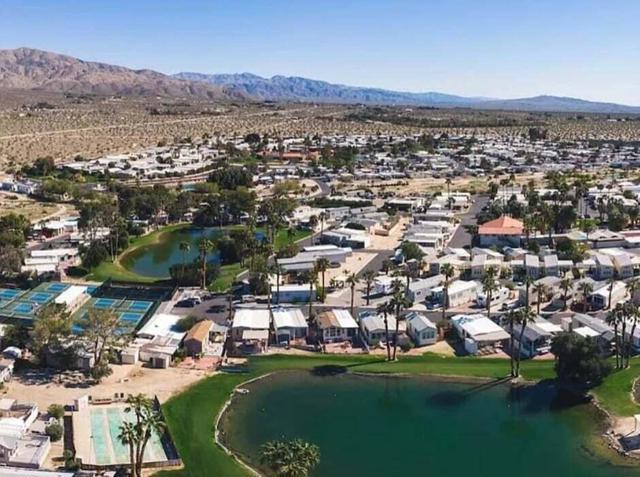 74711 Dillon Road, Desert Hot Springs CA: https://media.crmls.org/mediaz/c71f00c0-5bec-4ef0-a315-f43707b88417.jpg