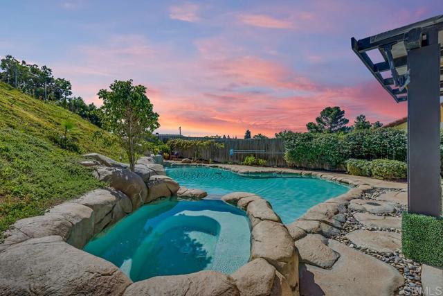 Detail Gallery Image 7 of 65 For 4153 Golden Star Ct, La Mesa,  CA 91941 - 4 Beds | 3 Baths