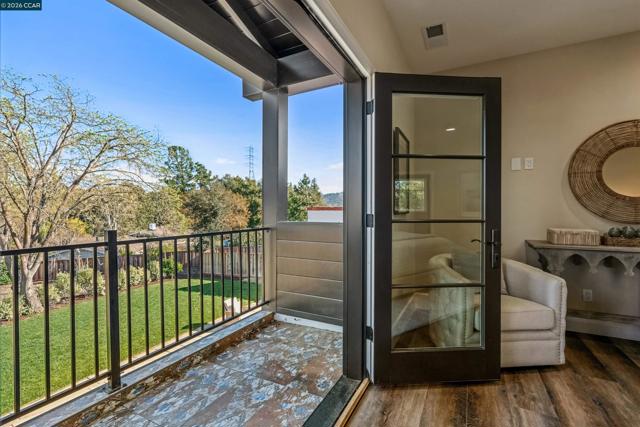 Image 27 of 54 For 850 Las Trampas Rd