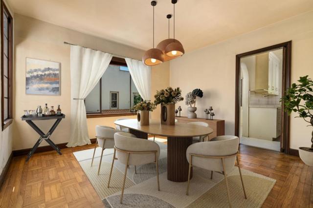 1317 Laguna Avenue, Burlingame CA: https://media.crmls.org/mediaz/c722527e-374c-4401-8dff-a4cd81b07d38.jpg