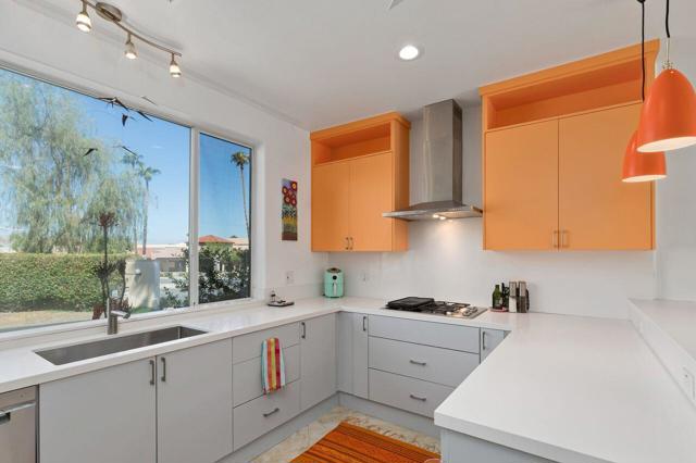 Image 9 of 36 For 141 Sandpiper Street