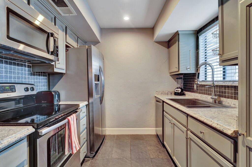 MLS #219138624DA image #8