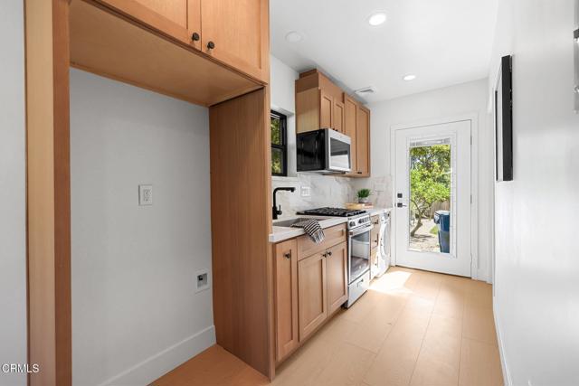 Detail Gallery Image 19 of 30 For 402 Lotone St, Monrovia,  CA 91016 - – Beds | – Baths