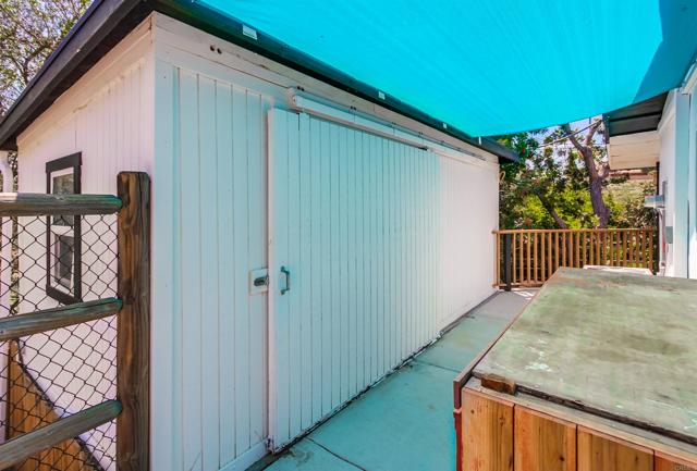 2167 Reineman Road, Fallbrook CA: https://media.crmls.org/mediaz/c7265e71-f8f6-41b1-9bf6-44c9c0ec4480.jpg