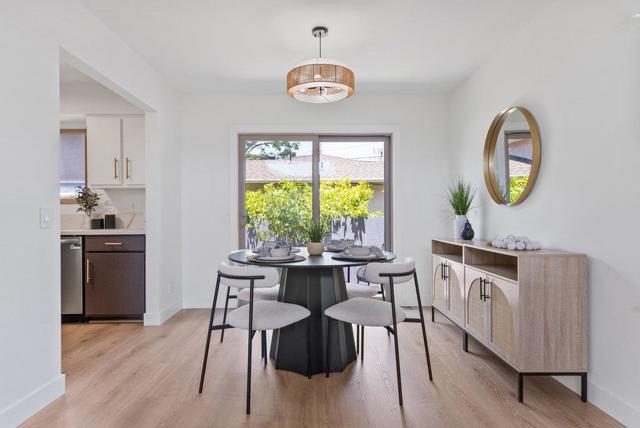 751 7th Avenue, Santa Cruz CA: https://media.crmls.org/mediaz/c7270fd3-012b-4f24-977c-3a078514374a.jpg