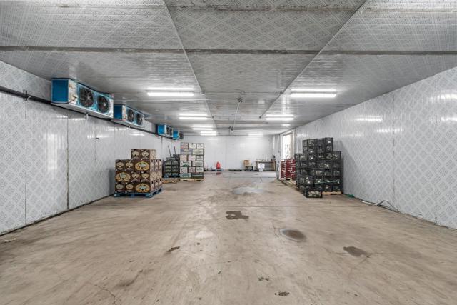 1500 Gilman Road, Gilroy CA: https://media.crmls.org/mediaz/c727415d-15a7-4111-830c-fde13462f8c2.jpg