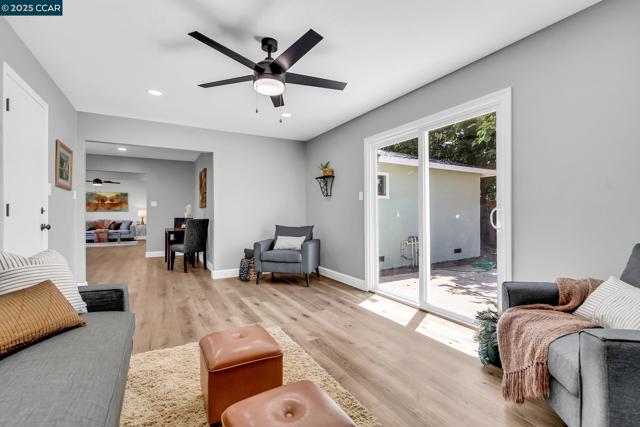 1330 Aster Dr, Antioch CA: https://media.crmls.org/mediaz/c7277985-06a7-4bd8-8293-14e13834205f.jpg