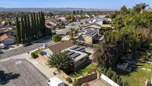 Detail Gallery Image 31 of 44 For 26601 Fresno Dr, Mission Viejo,  CA 92691 - 4 Beds | 2 Baths