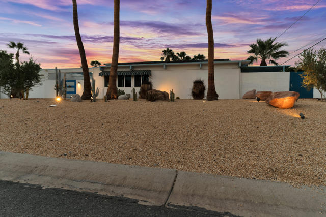 600 E Alexander Way, Palm Springs CA: https://media.crmls.org/mediaz/c7288a82-91df-4025-bba6-942a3f2bc4ba.jpg