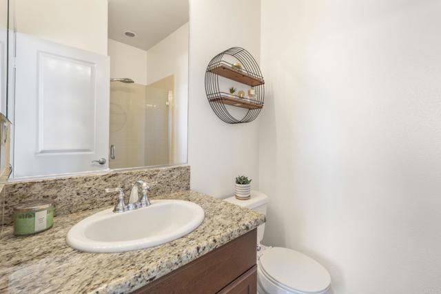 2776 Vistamonte Glen, Escondido CA: https://media.crmls.org/mediaz/c728ea52-28f3-48b5-baa4-217d91692a69.jpg