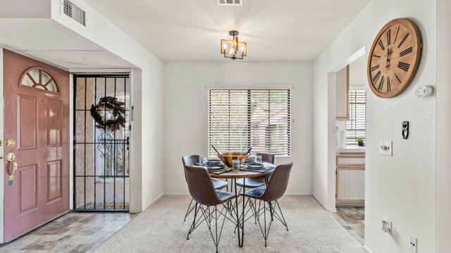 Detail Gallery Image 9 of 41 For 10684 Dabney Dr #106,  San Diego,  CA 92126 - 2 Beds | 2 Baths