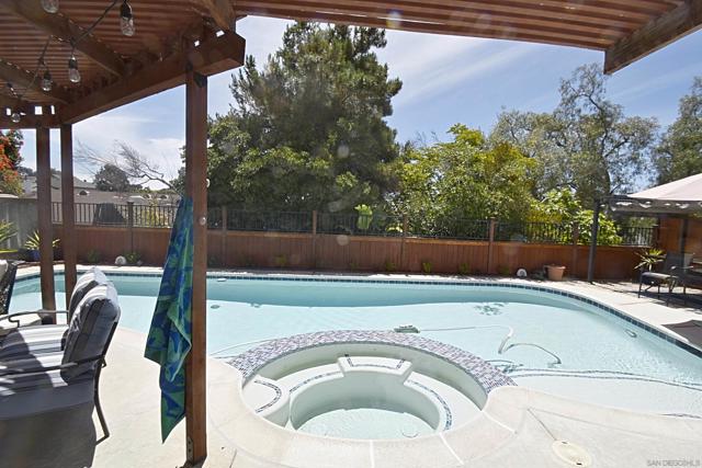 13862 DAVENPORT AVENUE, San Diego CA: https://media.crmls.org/mediaz/c729377f-9cd1-45b6-810c-5aa3a0970d7d.jpg