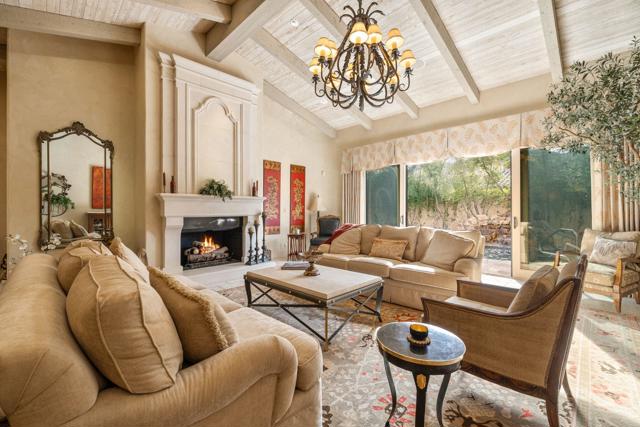 49240 Jfk Trail, Palm Desert CA: https://media.crmls.org/mediaz/c7294584-7e95-4e19-a58c-df5bdd03894b.jpg