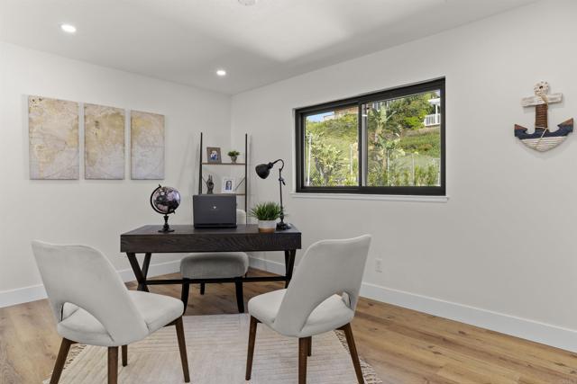 Detail Gallery Image 49 of 72 For 2841 Lloyd Street, San Diego,  CA 92117 - 5 Beds | 3/1 Baths