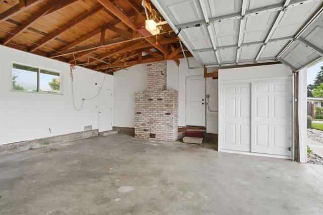 2100 Tiny Street, Milpitas CA: https://media.crmls.org/mediaz/c72b2660-7bcd-4c1c-ac33-3371b8d5ad08.jpg