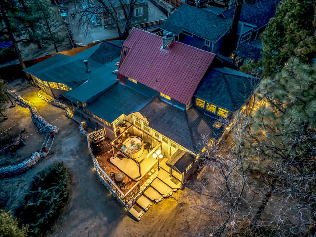 25585 Alderwood St Street, Idyllwild CA: https://media.crmls.org/mediaz/c72c11b8-038b-40cd-80c2-c9be4a1c8287.jpg