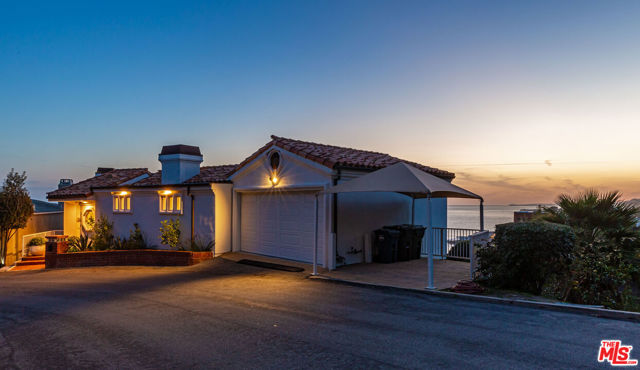 21470 Rambla Vista, Malibu, California 90265, 4 Bedrooms Bedrooms, ,3 BathroomsBathrooms,Single Family Residence,For Sale,Rambla Vista,24368215